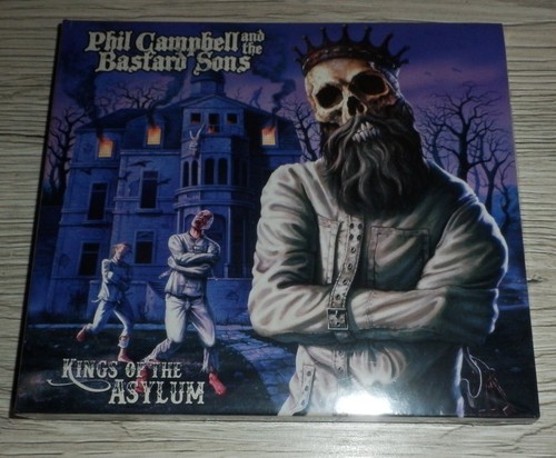 Phil campbell and the bastard - campbell,